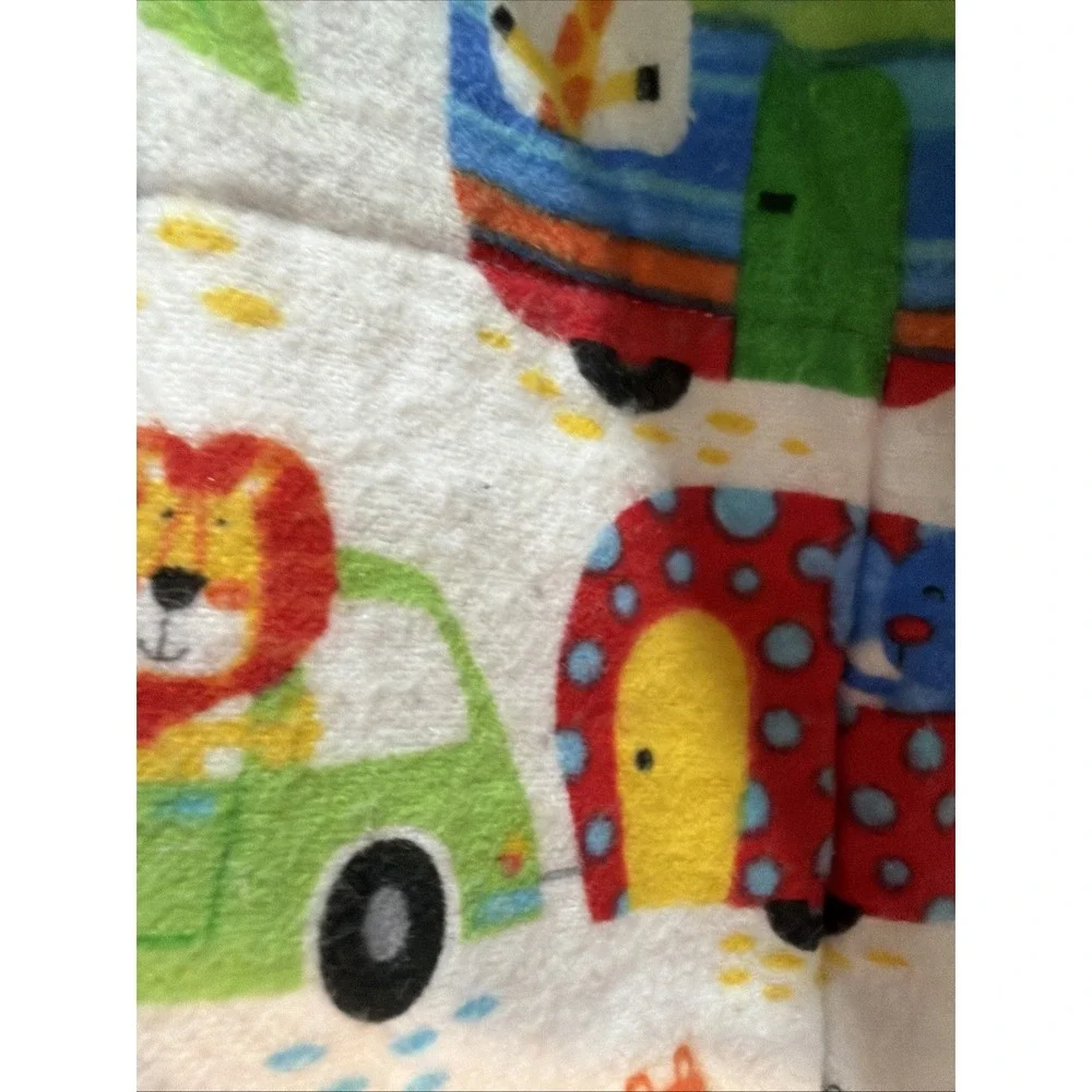 Handmade Quilt Lap Throw Patchwork Vintage Blanket 40x32 Elderly, Baby, Wallart‎